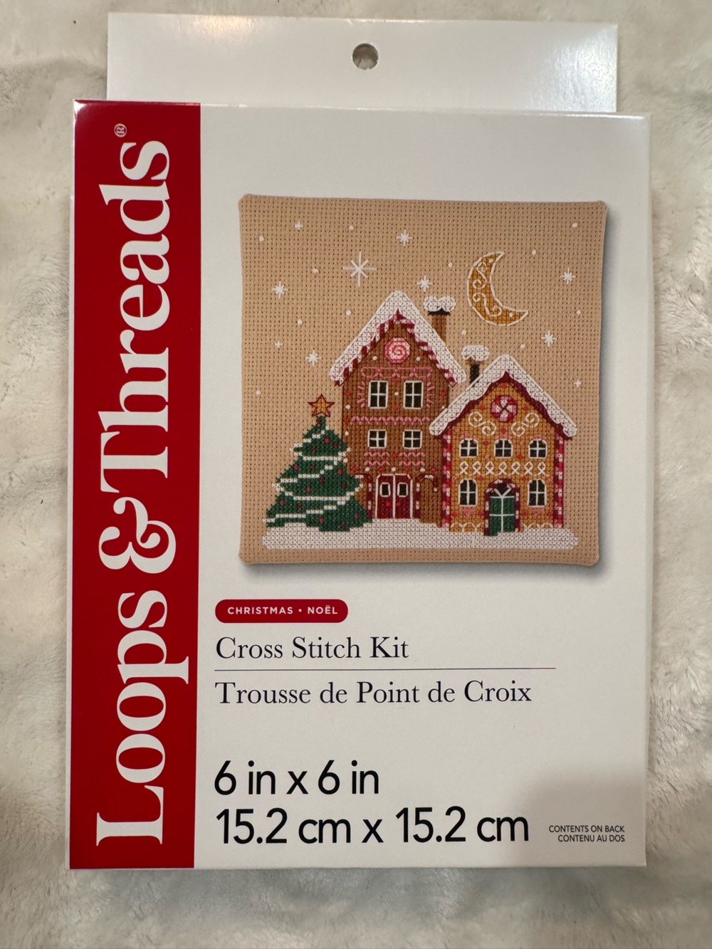 NEW Loops & Threads Gingerbread Christmas Village Cross Stitch Kit